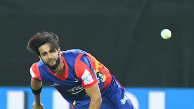 Karachi Kings bowler Imad Wasim in action.