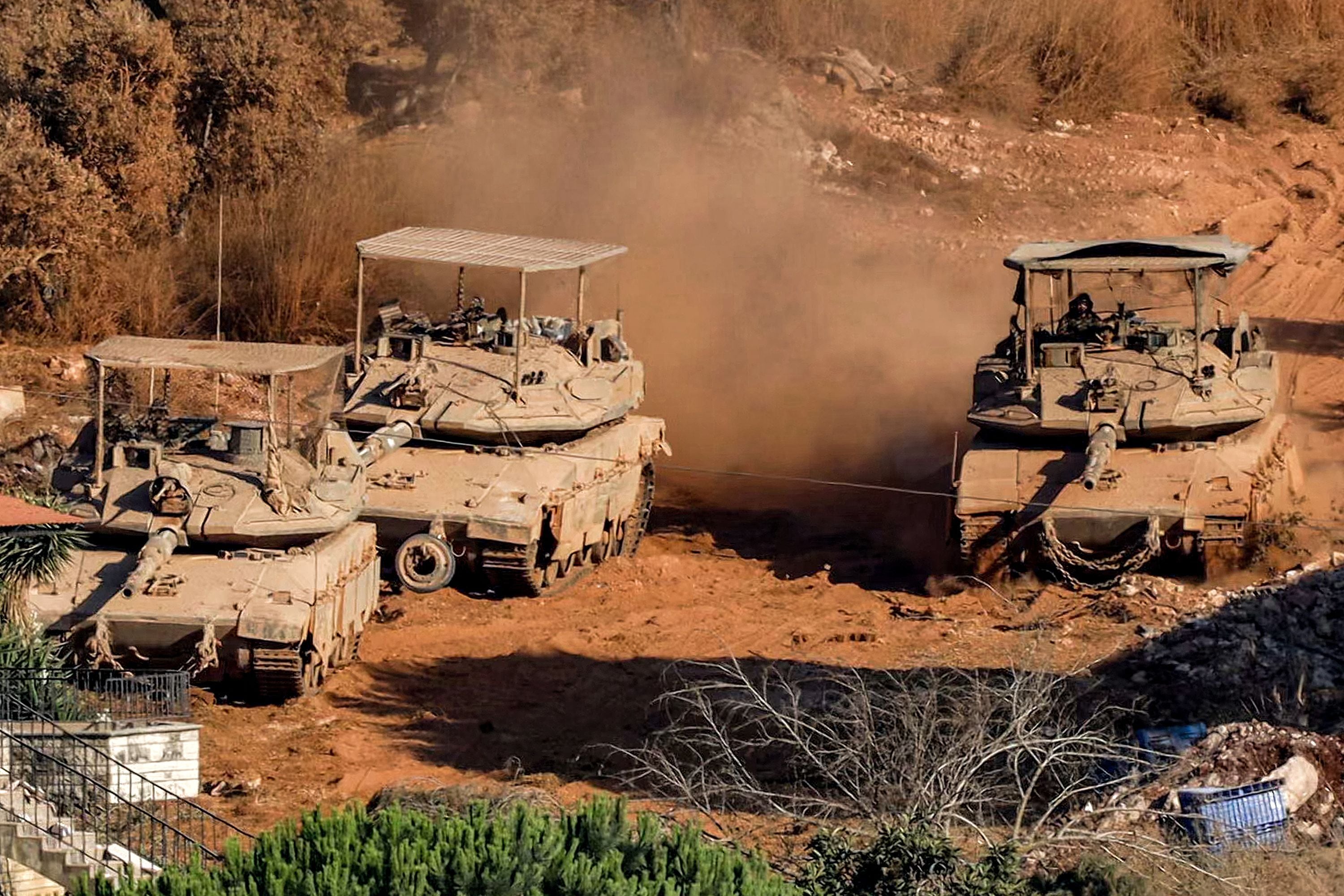 Image linked from the original feed: Israeli army strikes southern Lebanon in response to alleged ceasefire breach by Hezbollah