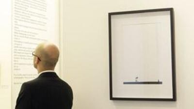 Cooling off in the austere atmosphere of the Empty Quarter gallery.