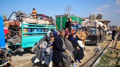 Displaced Gazans return home as they cross from southern Gaza into the north. AFP
