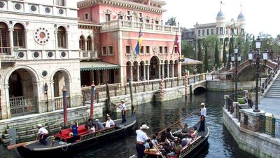18 - Tokyo DisneySea in Urayasu, Japan. 14.1 million tourists. RTXKOTJ