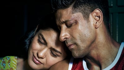 Mrunal Thakur and Farhan Akhtar in 'Toofaan'. Amazon Prime Video