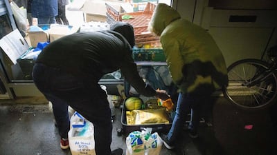 "It's hard to buy food, the prices are so much higher than in India": without work or state aid, young foreign students came to the United Kingdom to realise their dreams are plunged into poverty because of the pandemic. AFP