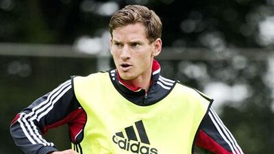 Jan Vertonghen trains with Ajax ahead of his move to Tottenham Hotspur