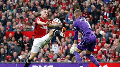 Palace Ratings. Big save to beat away Fernandes' long ranger on 55 minutes, and again from Hojlund's header minutes later. Reuters