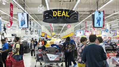 Shoppers at Carrefour in Mall of the Emirates. Businesses and consumers in the UAE have begun paying VAT since 1 January 2018. Reem Mohammed / The National