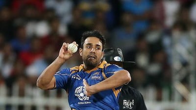 Ravi Bopara of Karachi Kings bowling against Lahore Qalandars in the Pakistan Super League T20 match at Sharjah Cricket Stadium in Sharjah. He scored not out 71 runs and took 6 wickets. Karachi Kings won the match by 27 runs. ( Pawan Singh / The National )