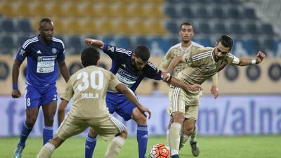 Al Nasr, in blue, emerged 1-0 victors over Al Shaab on home turf at the Al Maktoum Stadium in Dubai. Ashraf Al Amra / Al Ittihad