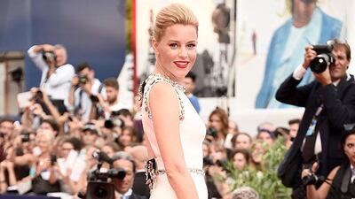 2015: Elisabeth Banks in Dolce & Gabbana.