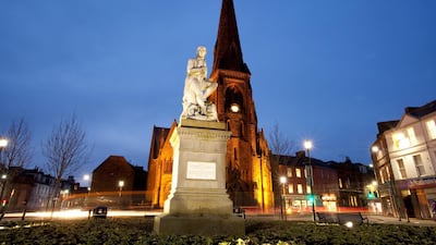 The Robert Burns statue in Dumfries town centre.