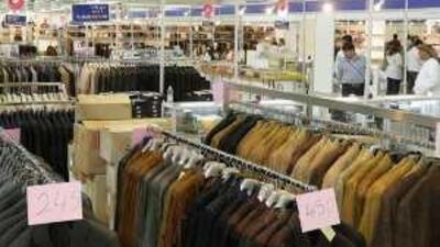 Retailers sell off extra stock at SAVEX, where organisers are expecting Dh30 million in sales.