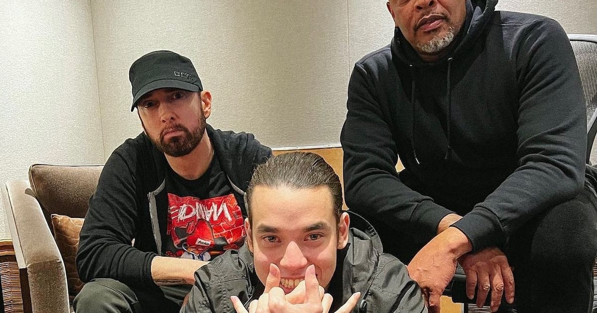 Ezekiel Rapper Who is Ezekiel Miller, the Filipino-American rapper signed by Eminem ...