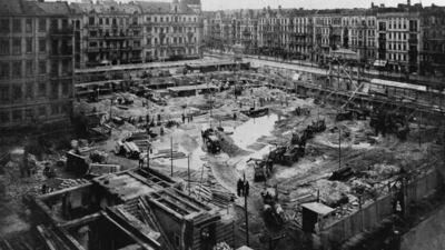 The construction site for KaDeWe in 1905. Getty Images