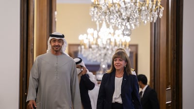 President Sheikh Mohamed is received by Ms Sakellaropoulou.