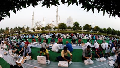 Iftar meals during the last day of the holy month of Ramadan at the Sheikh Zayed Grand Mosque in Abu Dhabi. July 5, 2016. Christopher Pike / The National