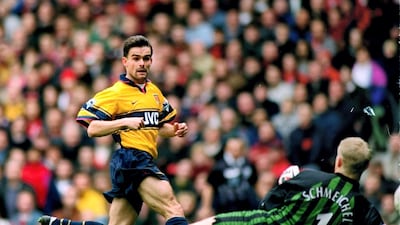 Marc Overmars: After a distinguished career turning out for Ajax, Arsenal, Barcelona, the Dutch national team, the flying winger was forced to retire in July 2014 due to a persistent knee injury. However, a fine performance in Jaap Stam’s testimonial match earned him invites from several German and Dutch clubs to rethink his decision to stay retired. In August 2008, Overmars announced his comeback with Dutch club Go Ahead Eagles. His comeback lasted only one season before Overmars called time again due to knee problems. Allsport