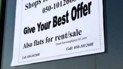 The cost of signing a new lease on a store continues to fall in the UAE.