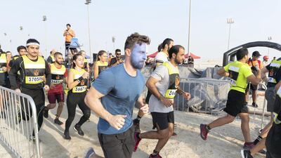 Participants set off on the first leg of the race towards the first obstacle.