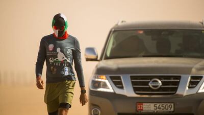 Dr Khaled Al Suwaidi has faced sandstorms and high winds as he runs 1,850km from Abu Dhabi to Makkah. Courtesy Dr Al Suwaidi.