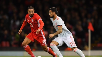Suso Fernandez of Spain takes on Jazz Richards of Wales during the International Friendly match between Wales and Spain on October 11, 2018 in Cardiff, United Kingdom. (Photo by Dan Mullan/Getty Images)