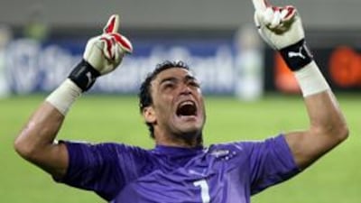 Egyptian goalkeeper Essam El Hadary screams as he celebrate his team's victory over Algeria during their semi-final match in the African Cup of Nations at the Ombaka stadium. Egypt won the match 4-0.
