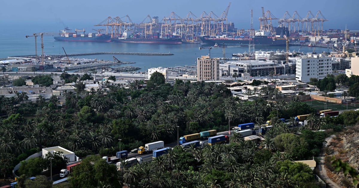UAE's non-oil foreign trade up 13% in first half of the year to Dh1.9 trillion