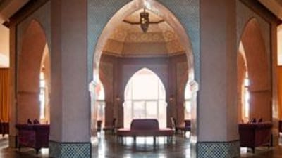 Kenzi Menara Palace offers a colourful alternative to the typically soulless airport hotel.