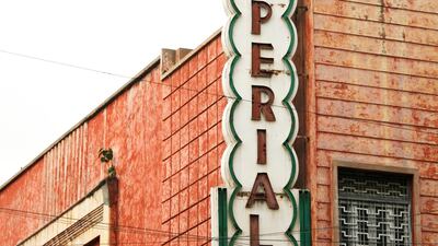 Paharganj, bookended on the walk by the glorious but derelict Imperial Theatre and the New Delhi Railway station, is a window into Saxena’s enchanting world of lettering. “India is rich in the variety and styles in which public lettering exists and it plays a huge role in how we experience our cities,” says Saxena as I dodge another scooter.
