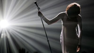 Whitney Houston bows after performing 'I Didn't Know My Own Strength' at the 2009 American Music Awards in Los Angeles, California November 22, 2009. Reuters