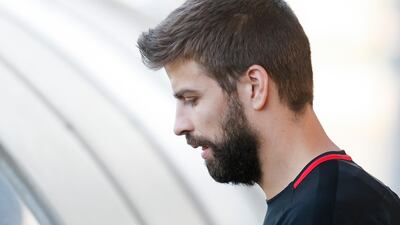 Barcelona defender Gerard Pique arrives for the training session. Pau Barrena / AFP
