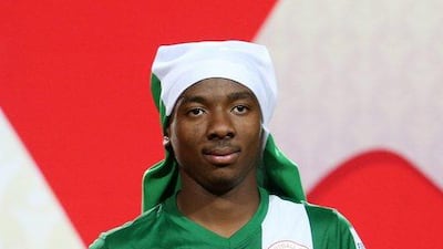 Nigeria’s Kelechi Nwakali poses with the Best Player trophy after the 2015 Fifa U17 World Cup final on Sunday in Chile. Mario Ruiz / EPA