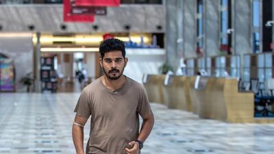 Famish, who decided to take action when he noticed his weight creeping up, now runs through the terminal.