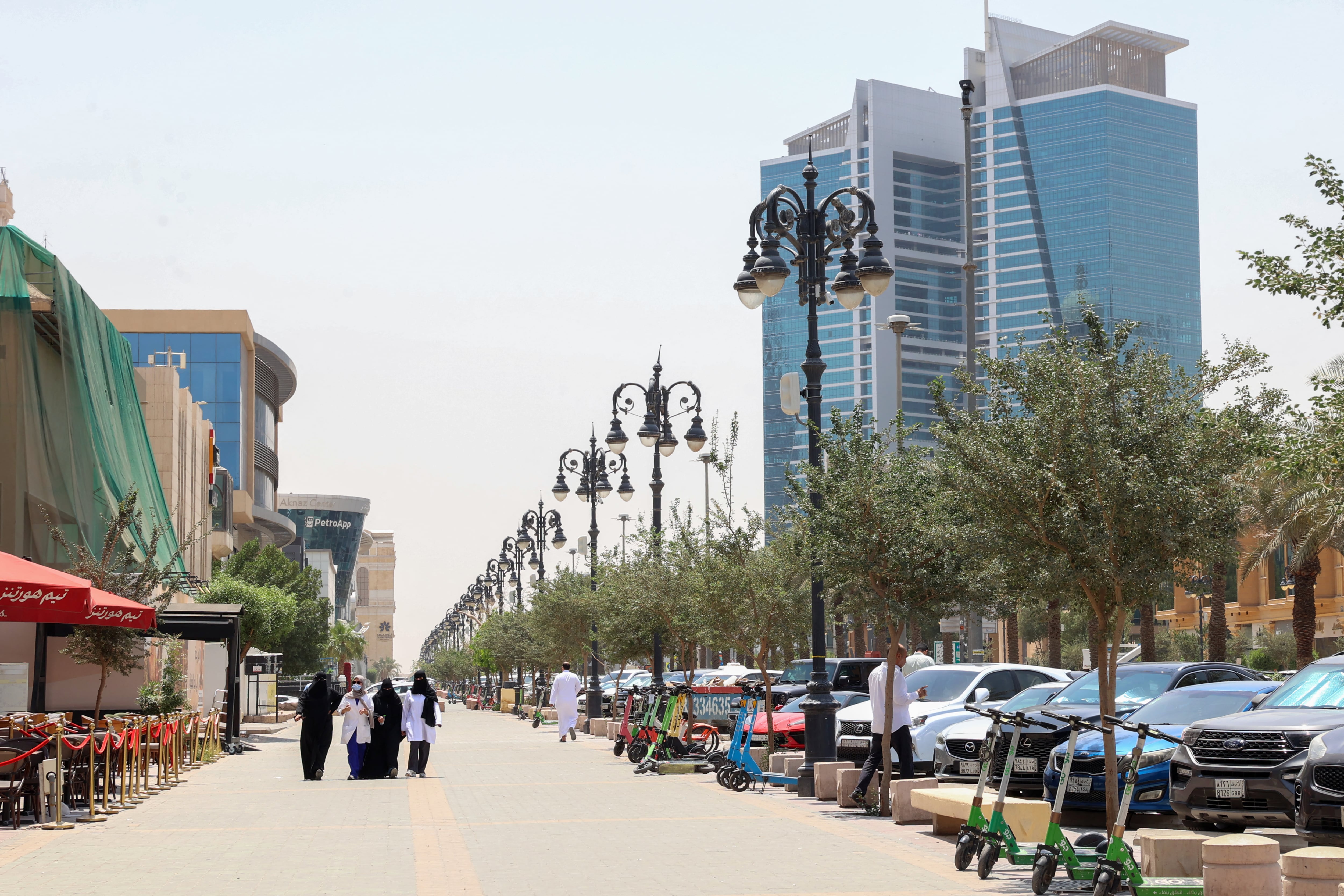 Saudi Arabia's non-oil business activity hits highest in four months despite export slump