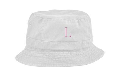 The Blackpink singer Lisa has launched a bucket hat with her initial on it. Photo Lalisa