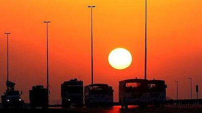 Overloading is illegal in Abu Dhabi and Dubai, but neither police force specifies what is considered overloading, and operators believe they are free to haul up to the limits specified by the vehicle manufacturer.