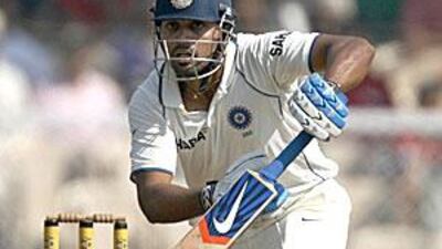 Vijay provided able support to Sehwag to give India a nice start.