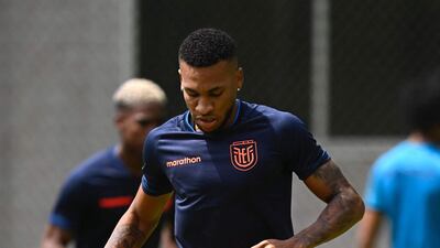 Ayrton Preciado trains with Ecuador teammates. AFP