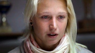 Rower Nadja Drygalla voluntarily left the Olympic Village in London after a long conversation with her team management, due to her relationship with an alleged right-wing-extremist.