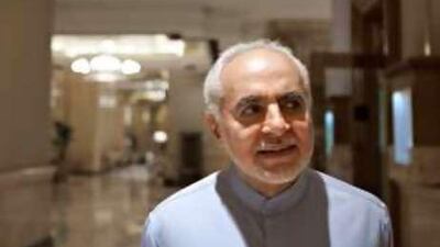 Imam Feisal Abdul Rauf says he intends to address the row over plans to build an inter-faith community centre in New York when he returns to the United States.