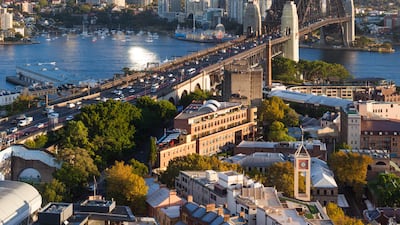 Dawn view of the Sydney Harbour Bridge. Alamy Stock Photo