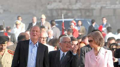King Juan Carlos and Queen Sofia of Spain along with Syrian archaeologist Khaled al-Asaad visiting the ancient city of Palmyra, Syria, October 21, 2003. ABACAPRESS.COM