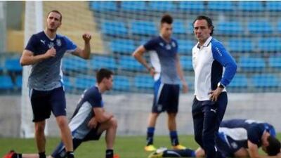 Italy coach Cesare Prandelli, right, may have a few tricks up his sleeve for Spain on Thursday. Jorge Silva / Reuters