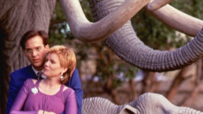 Miracle Mile (1988) What would you do if you knew there were only 70 minutes until the end of the world? That’s Harry’s (Anthony Edwards) dilemma, after he overhears that nuclear war is about to break out. No one else knows about the attack, so is he ???