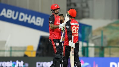 Alex Hales and Colin Munro of Desert Vipers during the match in Abu Dhabi on Friday. ILT20 / CREIMAS