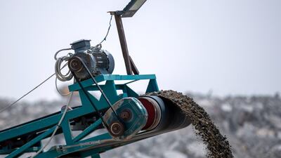 The material is screened to ensure it has been crushed to the right size – between 0 and 37.5mm.