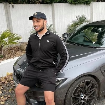 Luke Desmaris is accused of encouraging followers to invest in high risk products . Photo: Instagram