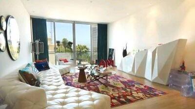 The main living area. Courtesy Vick Vanlian