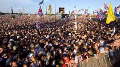 Another huge crowed slopped through the mud to hear the best in contemporary pop and rock.
