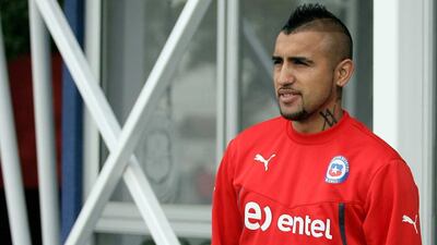 Chilean national team footballer Arturo Vidal before a training session in Santiago on May 19, 2014 less than a month before the start of the FIFA World Cup Brazil 2014. AFP PHOTO/ANFP/CARLOS PARRA
