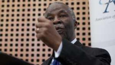The former South African president Thabo Mbeki praised the traditional village during his speech at the University of Witwatersrand.